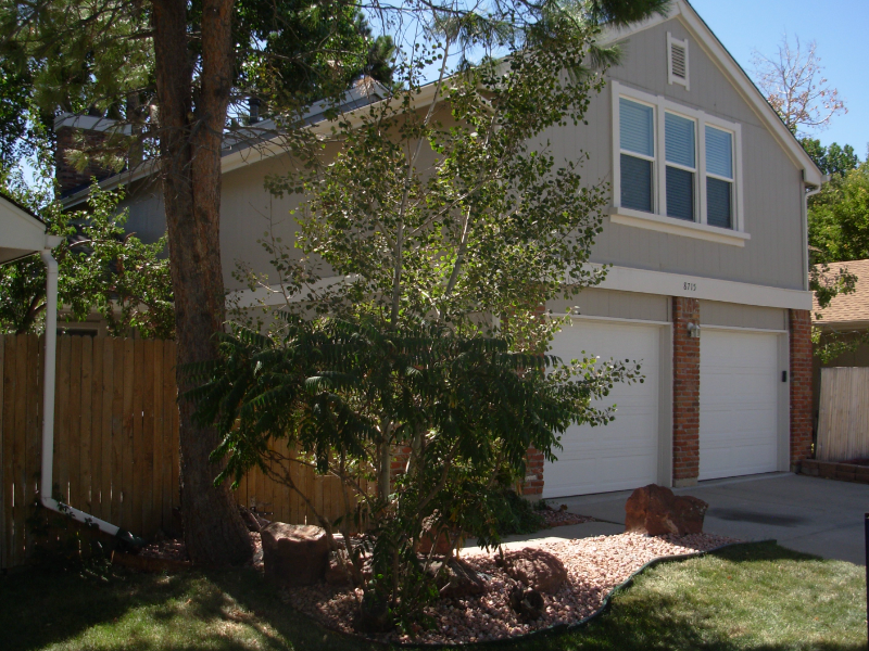 8715 Garrison Ct - Photo 2 of 30