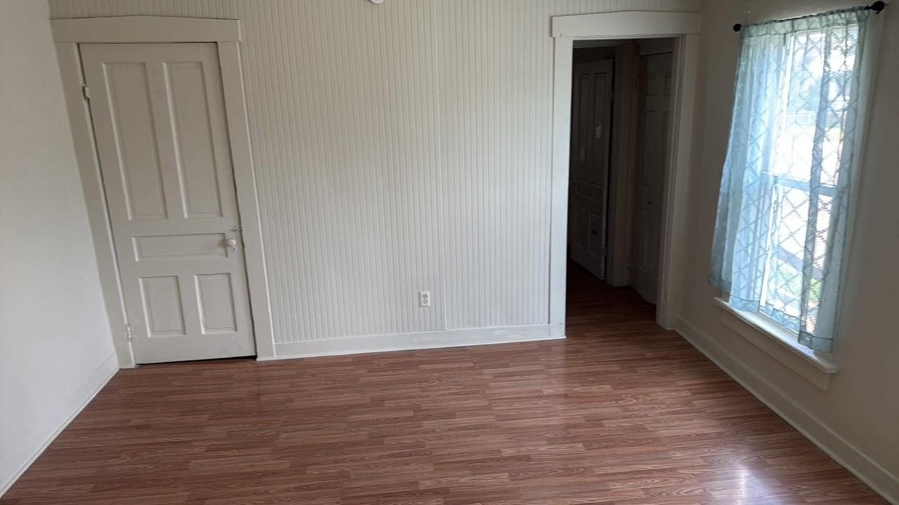 145 Martz Ave #145 - Photo 3 of 11