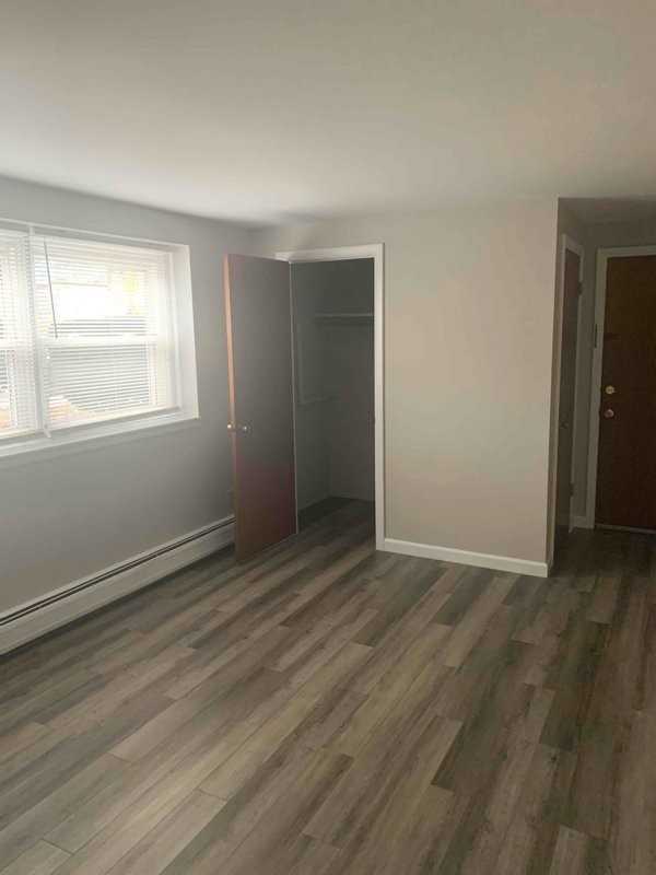 20 Margaret St #1 - Photo 3 of 7