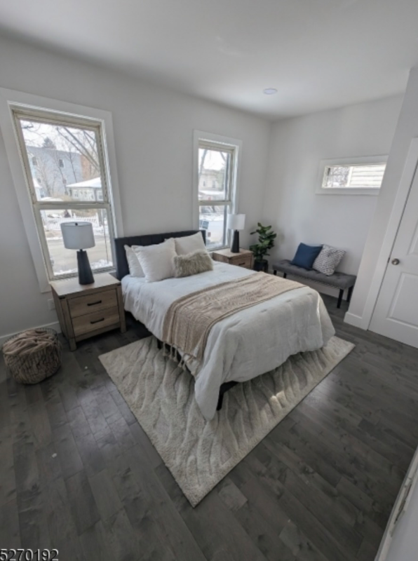 21 Oak St #1 - Photo 3 of 17