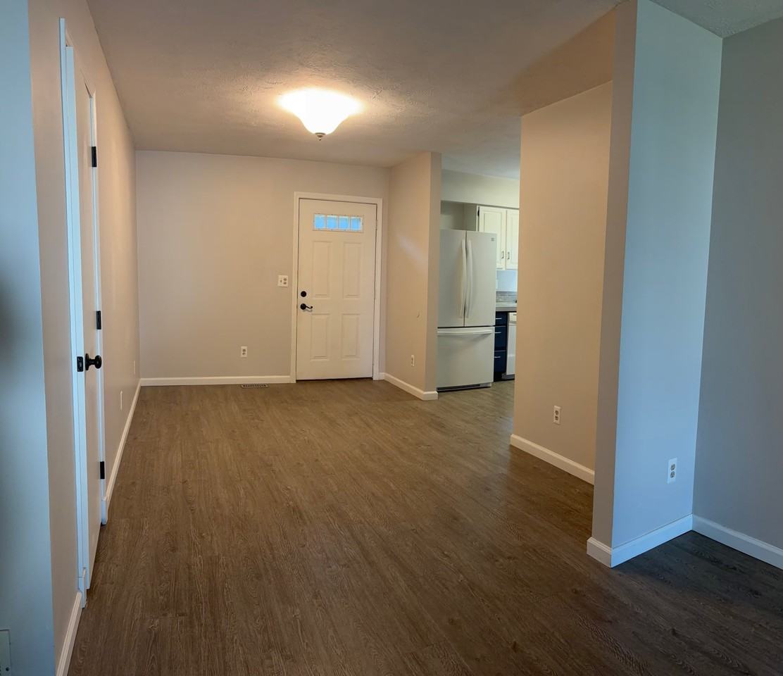 807 S Kalamazoo Ave #807 - Photo 2 of 8