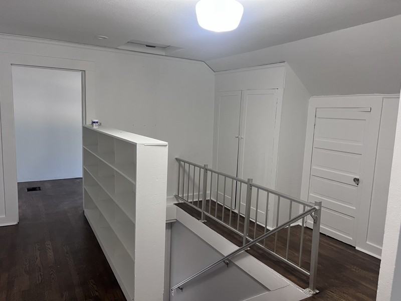 315 Ne 66th Ave - Photo 5 of 11