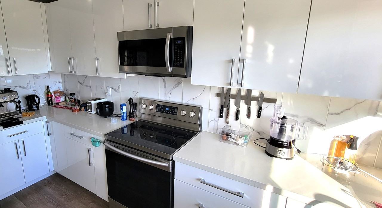 247 West Keith Road - Photo 6 of 13