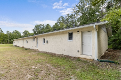 1217 Pineview St #1 - Photo 7 of 9