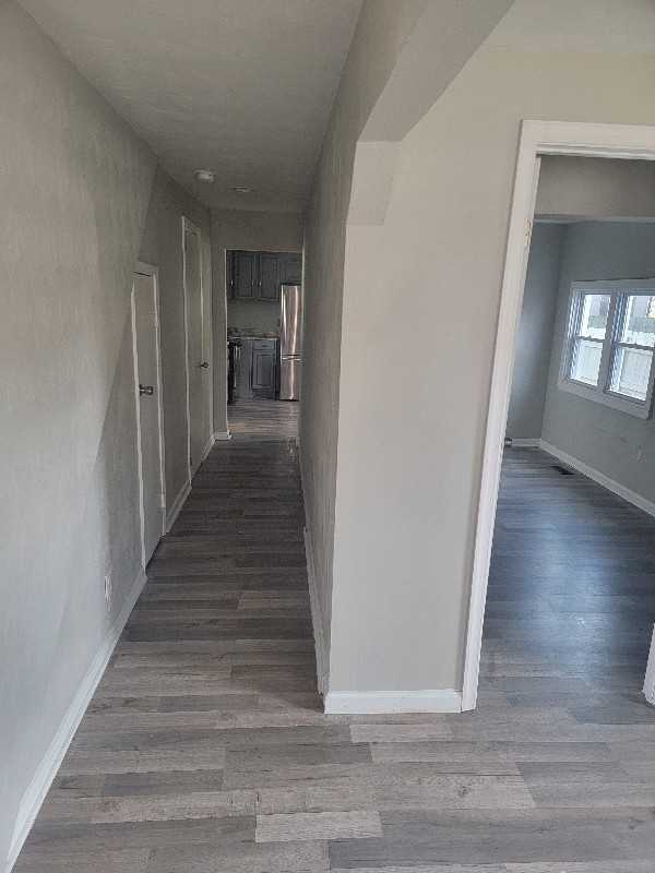 410 Middlesex St - Photo 4 of 20