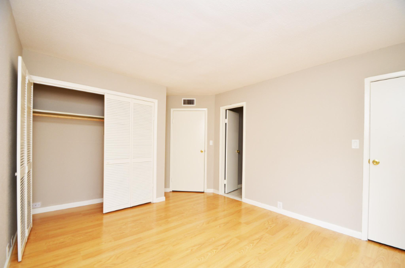 17230 Imperial Valley Dr #76 - Photo 3 of 6