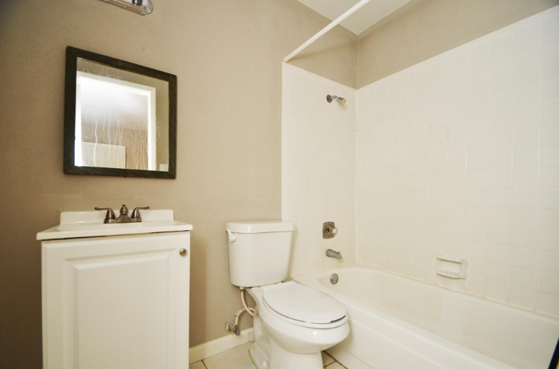 17230 Imperial Valley Dr #76 - Photo 4 of 6