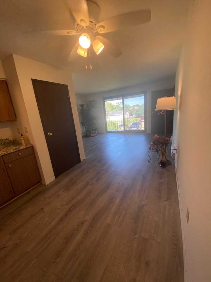 1712 S 115th Ct #2 - Photo 5 of 13