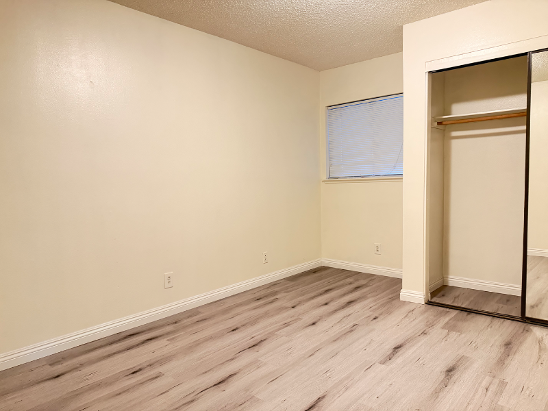 6802 Bonillo Dr - Photo 2 of 5