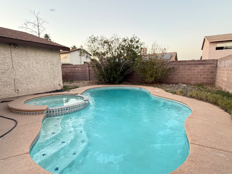 6802 Bonillo Dr - Photo 3 of 5