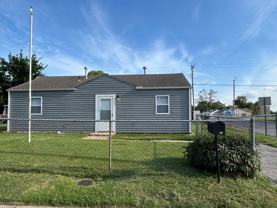 3001 E Locust St - Photo 1 of 1