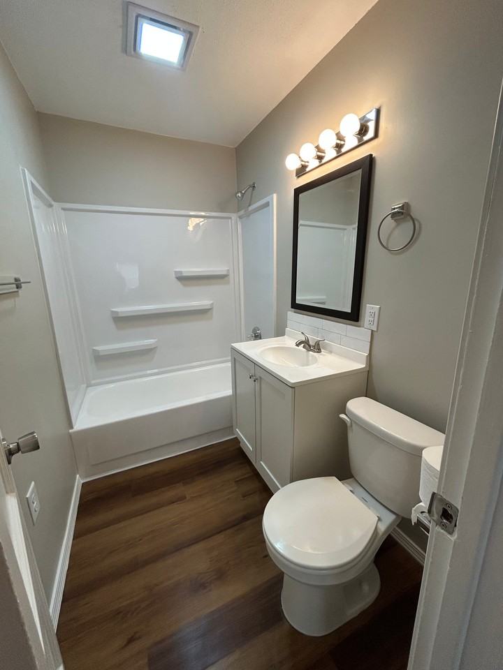 3001 E Locust St - Photo 5 of 12