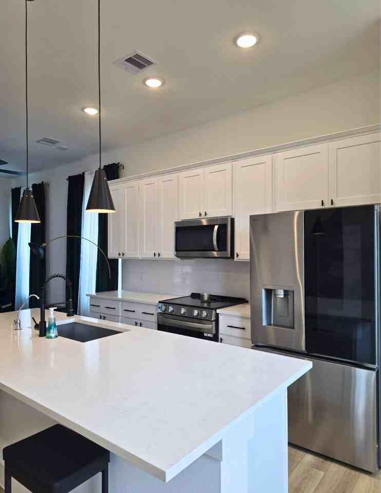 1462 Ferguson Way #A - Photo 3 of 20
