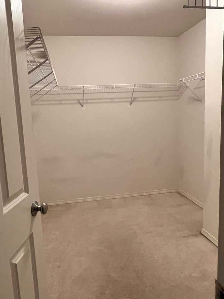 6618 Francis Ave Se #1 - Photo 3 of 17