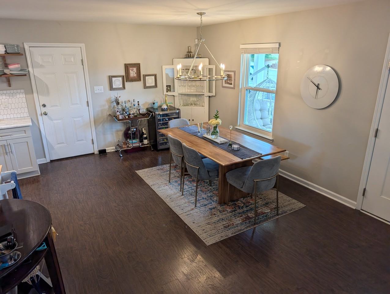 422 Katonah Ave - Photo 6 of 18
