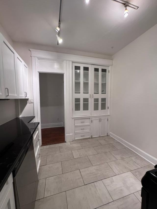 548 Madison Ave #3 - Photo 5 of 16
