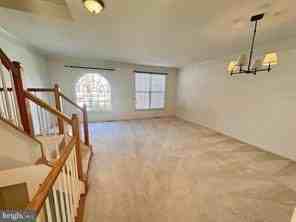 13030 Park Crescent Cir - Photo 3 of 17