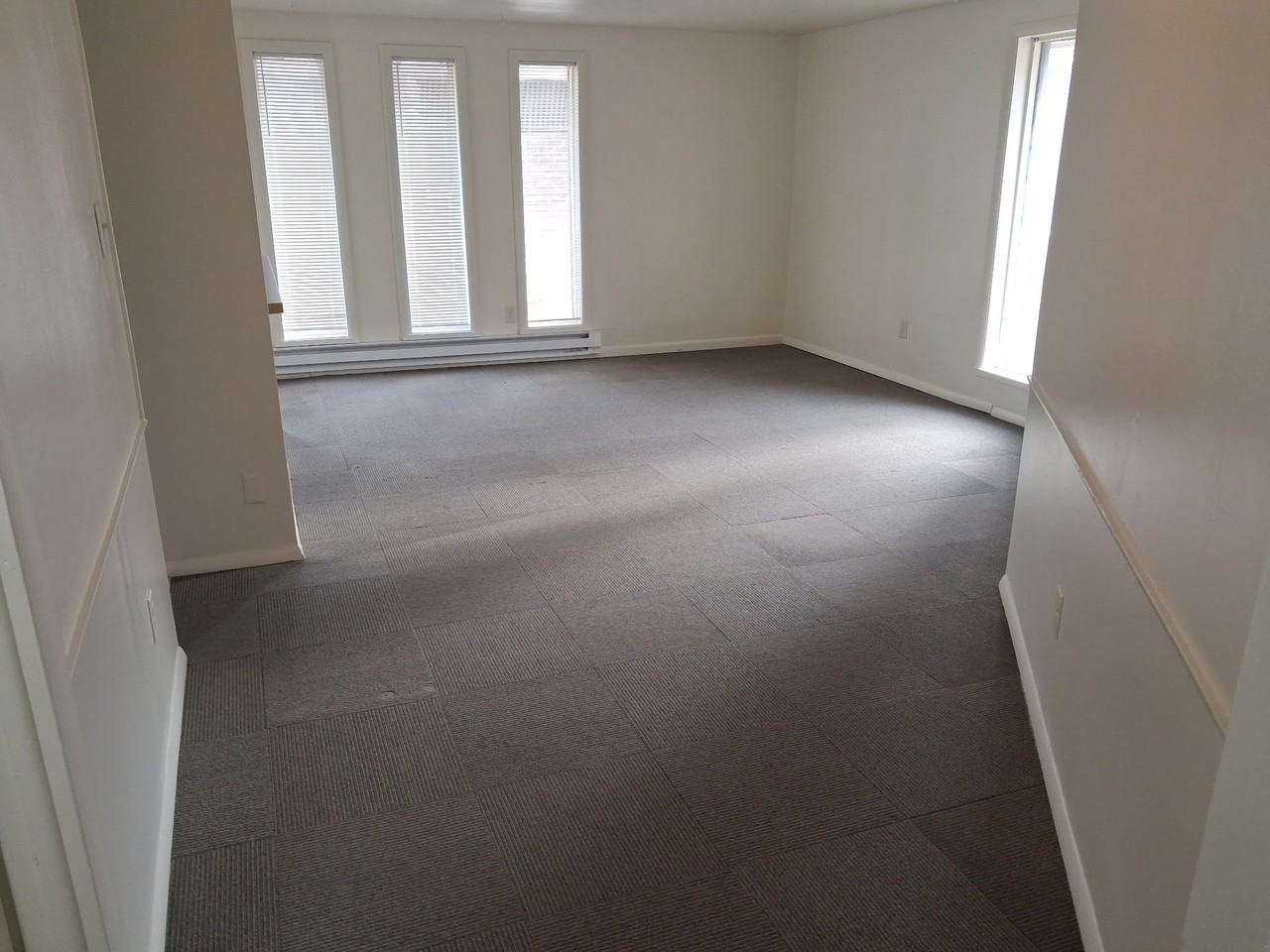 5012 Old Maysville Rd - Photo 7 of 13