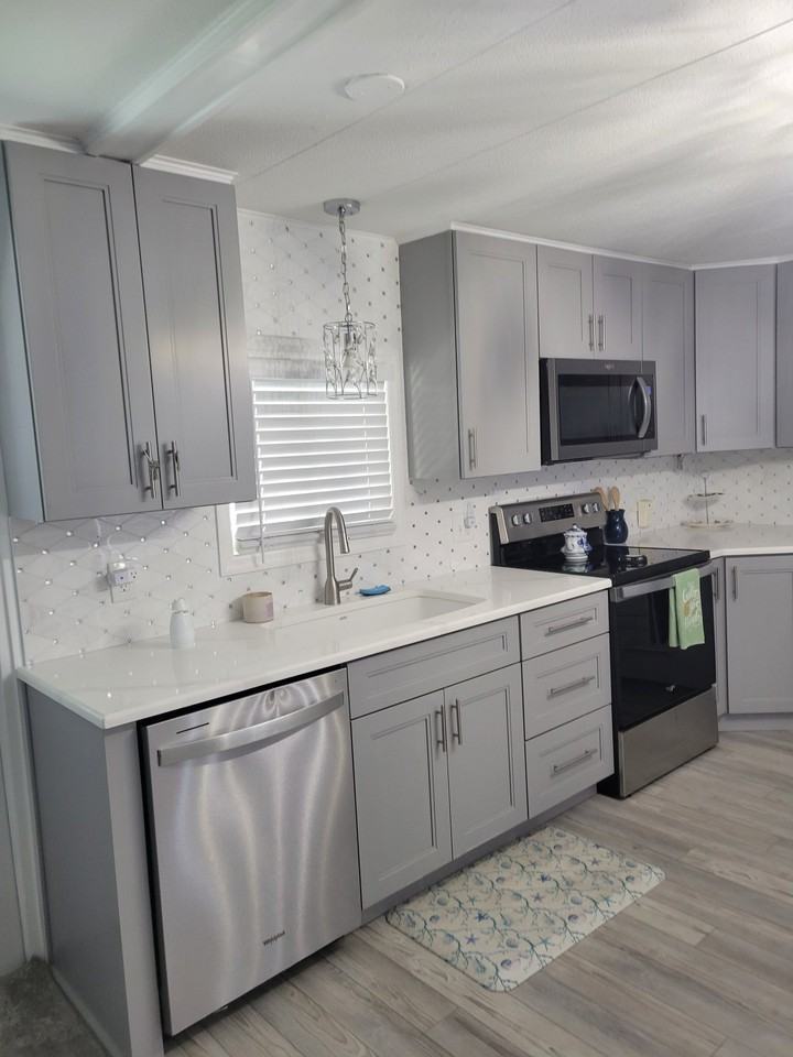 6450 Floral Ct - Photo 3 of 16