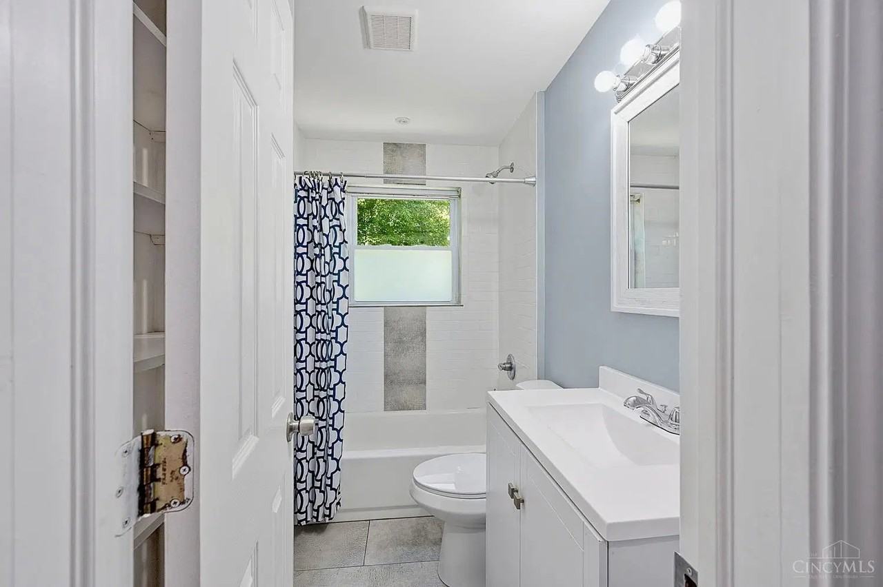 5417 Cannas Dr - Photo 4 of 8