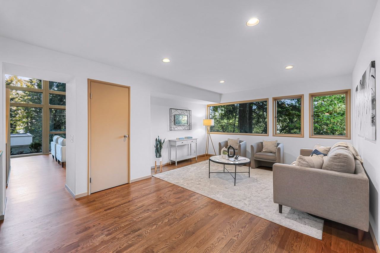 2261 W Lake Sammamish Pkwy Se - Photo 7 of 16