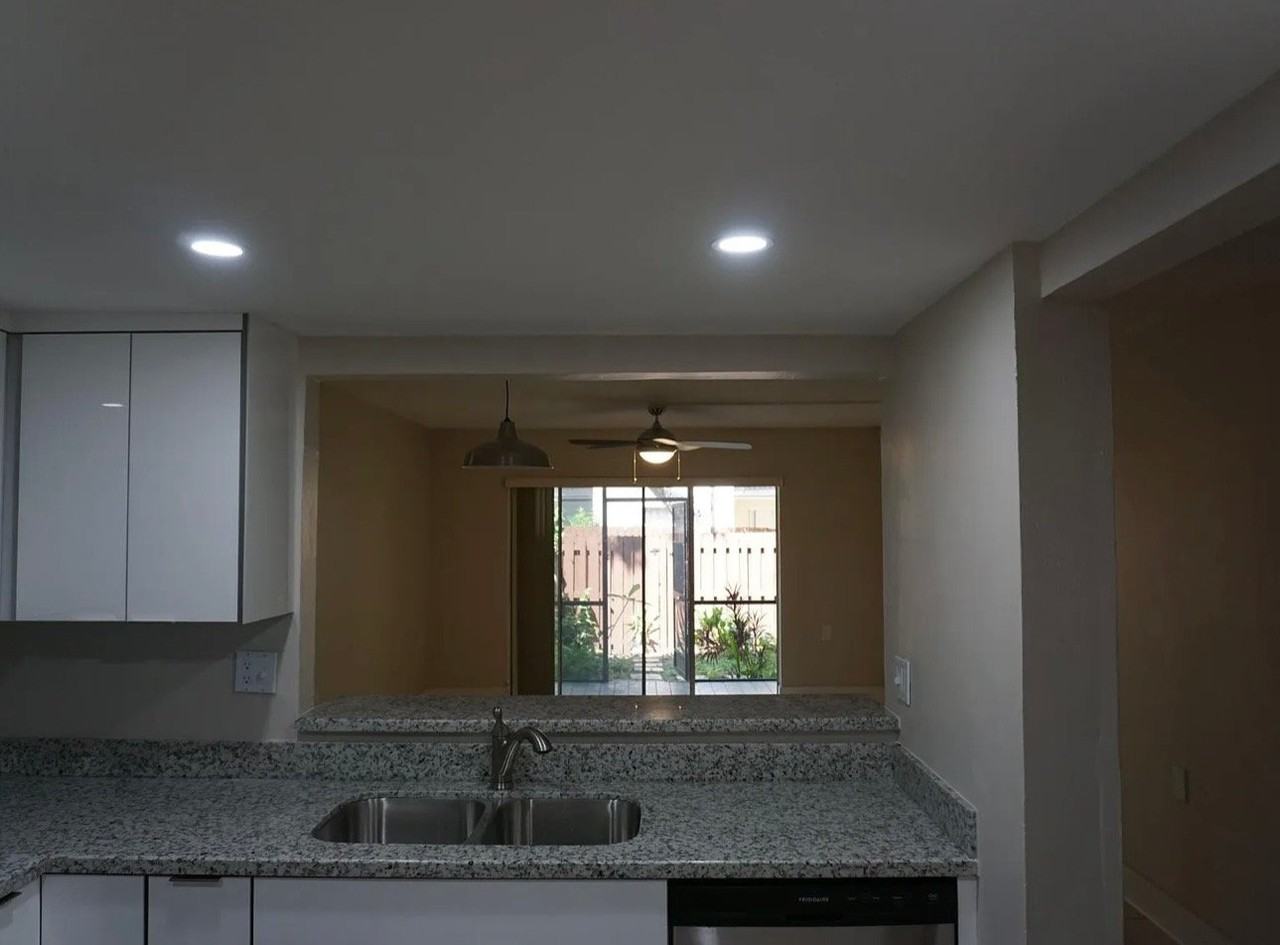 11285 N Kendall Dr #L105 - Photo 5 of 14