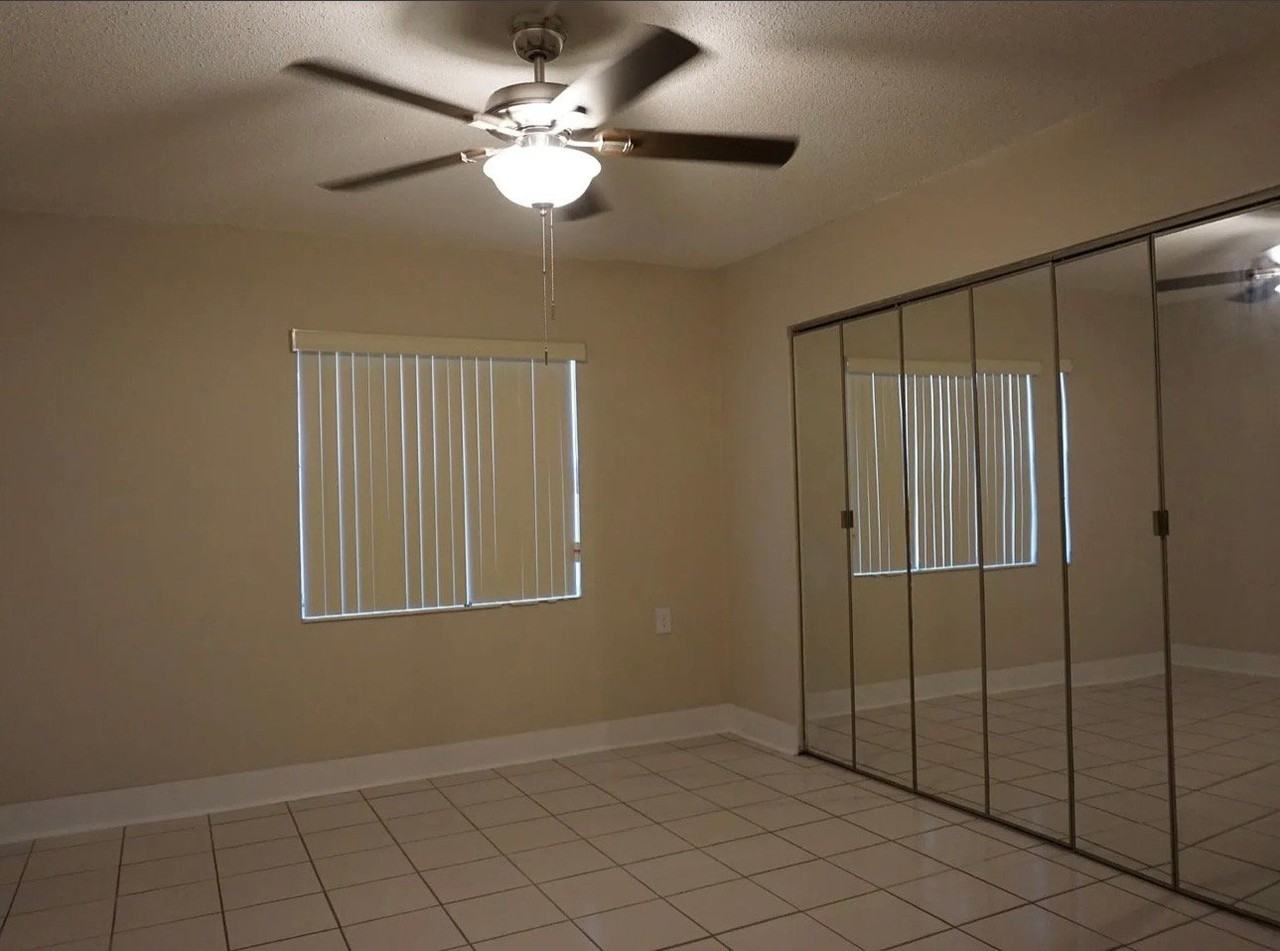 11285 N Kendall Dr #L105 - Photo 6 of 14