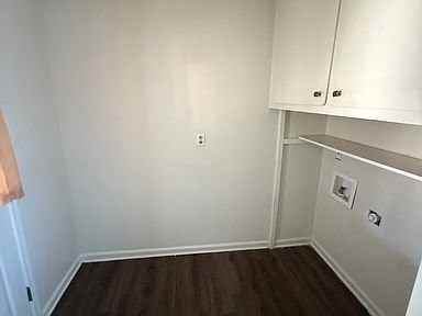 7176 Pam Dr - Photo 2 of 10