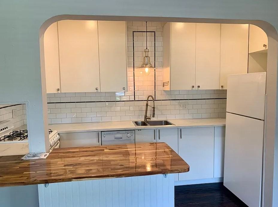 4930 14th Ave S #B - Photo 5 of 11