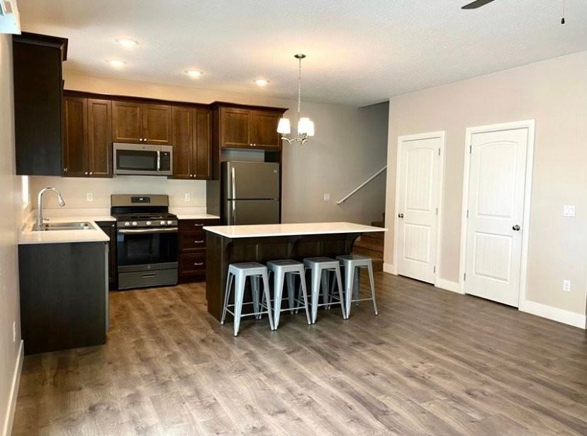 173 E Fiddlers Canyon Rd #60 - Photo 2 of 20