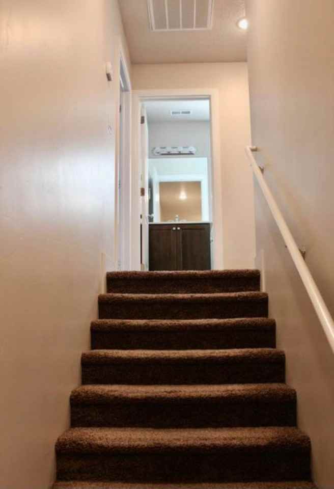 173 E Fiddlers Canyon Rd #60 - Photo 6 of 20