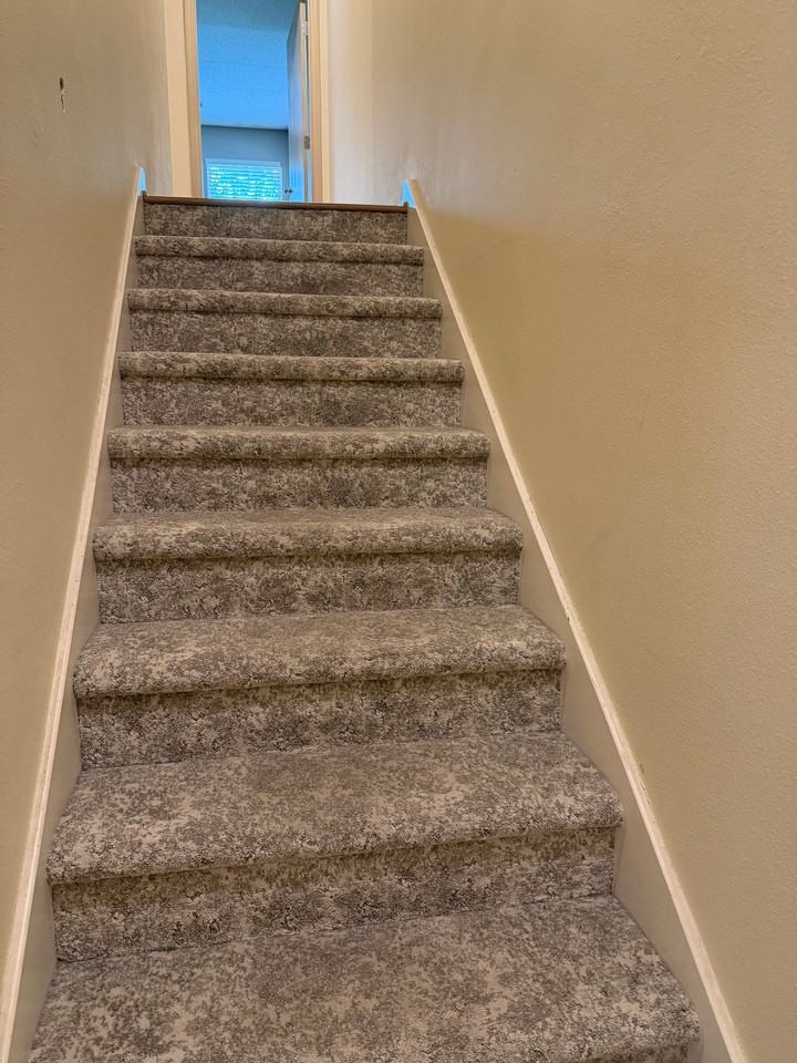 9704 N Lewis Ave - Photo 6 of 17