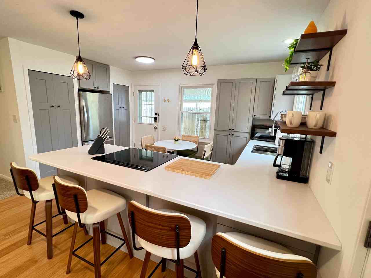 120 Mason Ave - Photo 3 of 14
