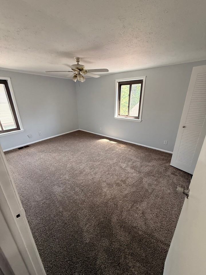 550 Turney Rd #C - Photo 3 of 4