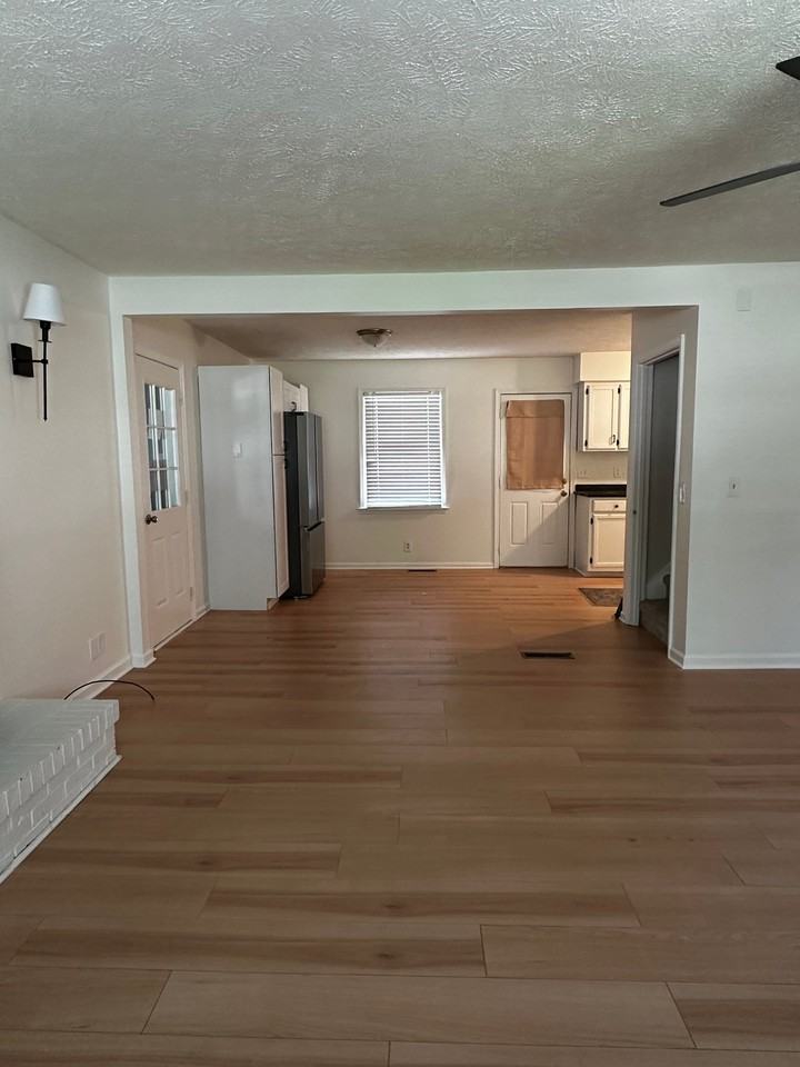 132 Fox Ridge Dr - Photo 4 of 20