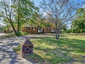 102 Bretonshire Rd - Photo 1 of 1