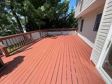 881 Linden Ave - Photo 6 of 11