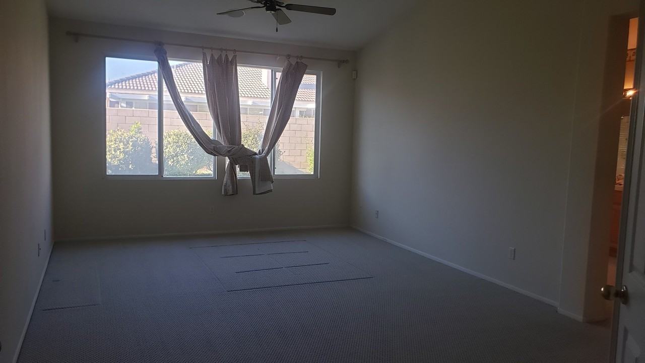 12686 Amberhill Ave - Photo 6 of 20