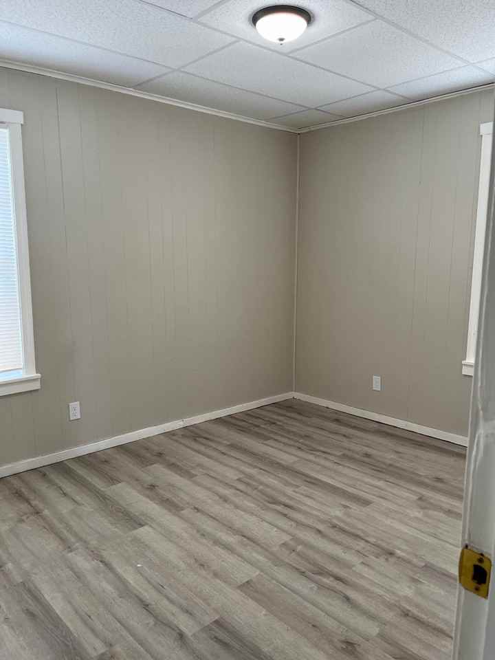 22 Flint St #2 - Photo 3 of 10