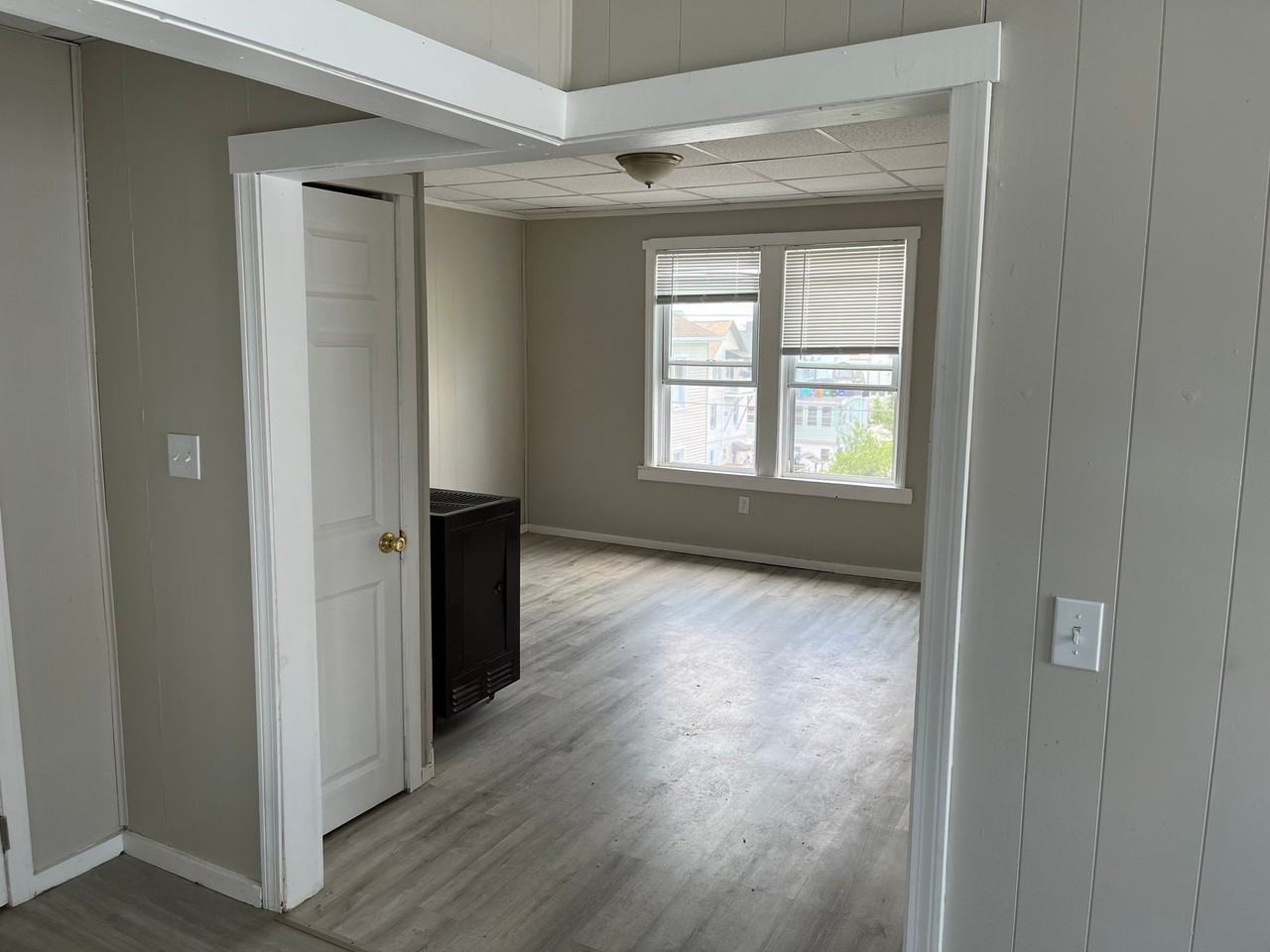 22 Flint St #2 - Photo 6 of 10
