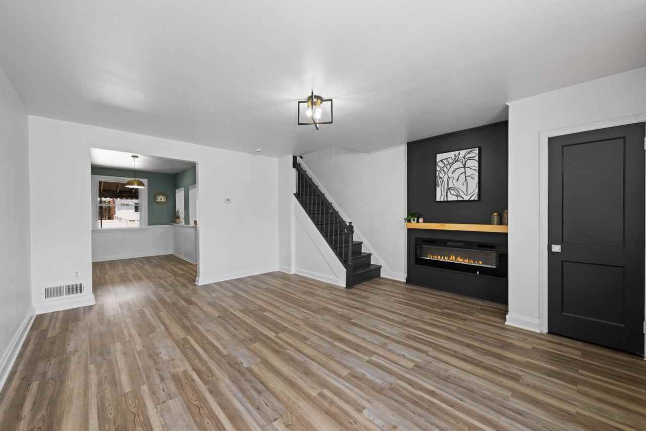 1912 Penhall Rd - Photo 2 of 20