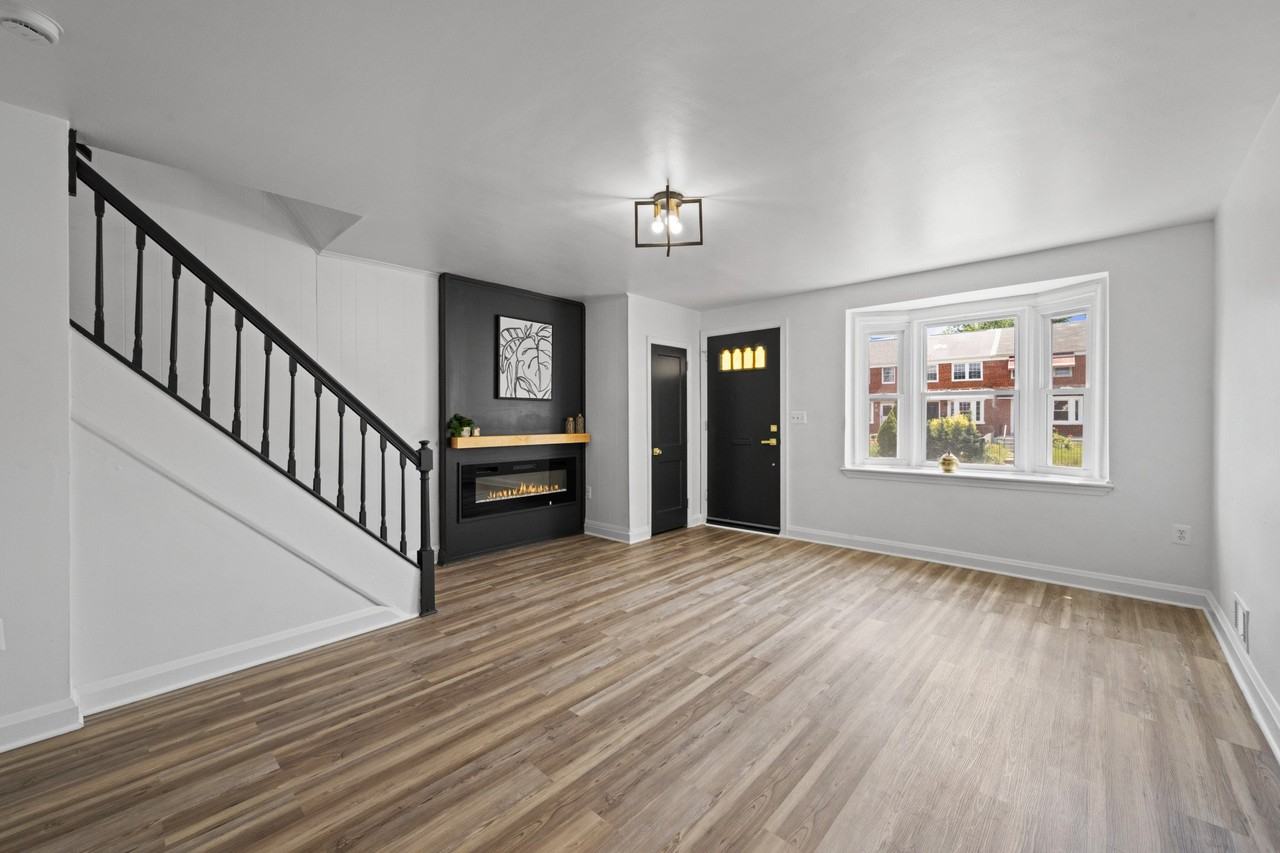 1912 Penhall Rd - Photo 3 of 20