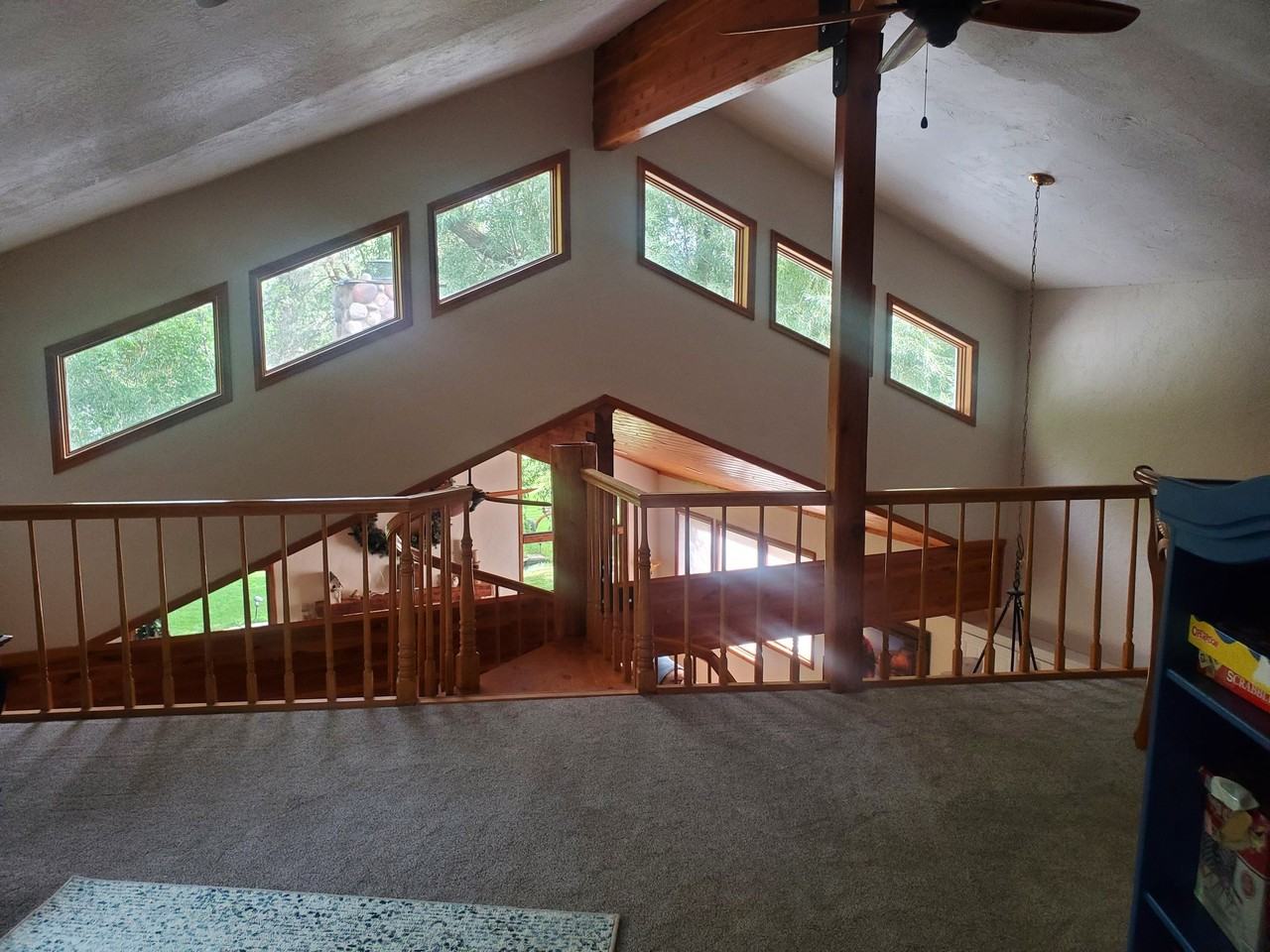275 Nw - Photo 3 of 16