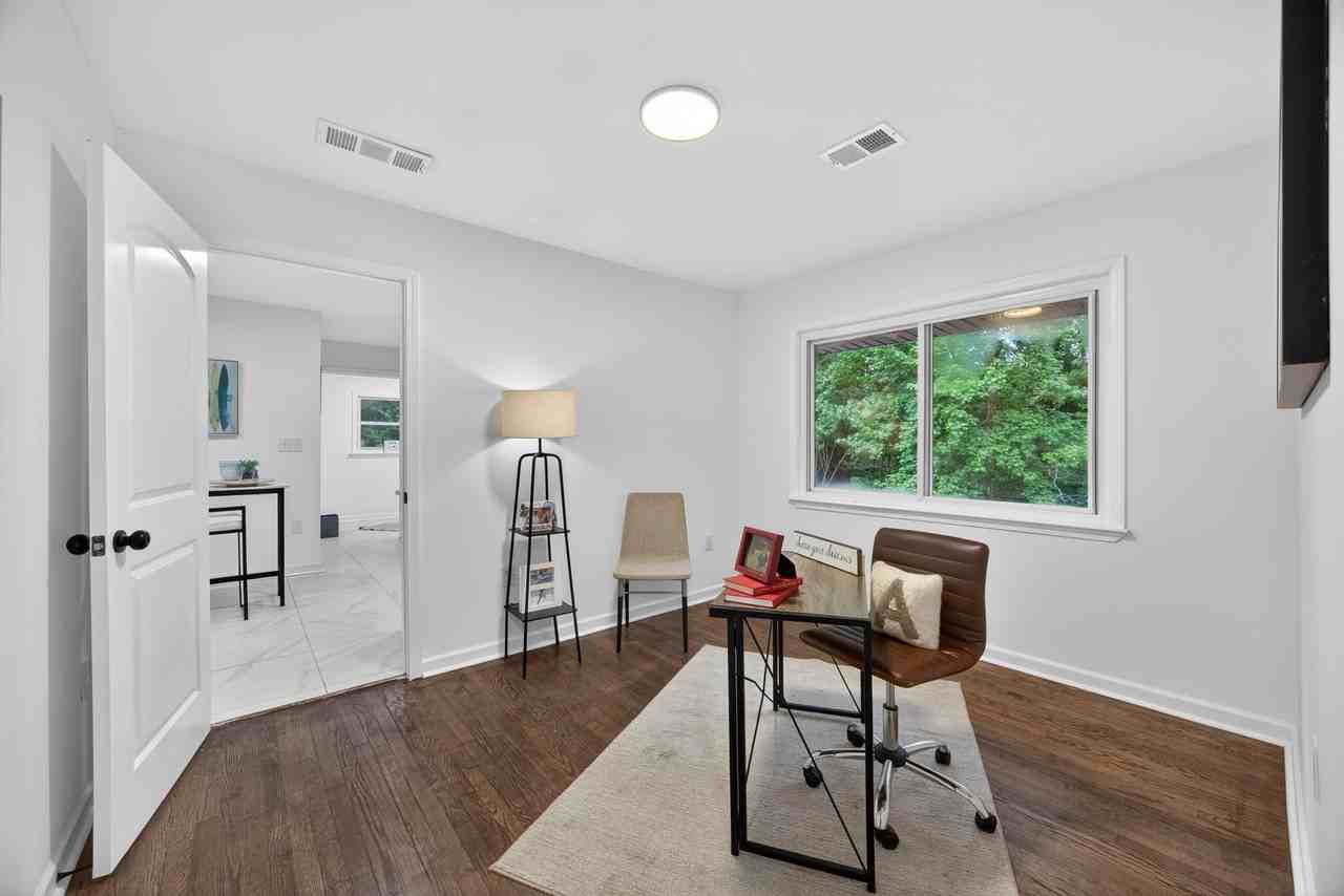 1803 Fay St Se - Photo 7 of 20