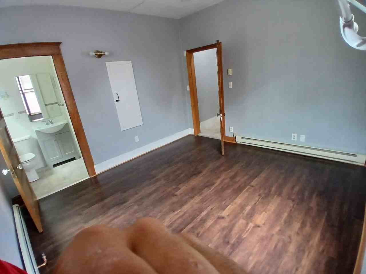 133 Virginia Ave #B - Photo 7 of 8