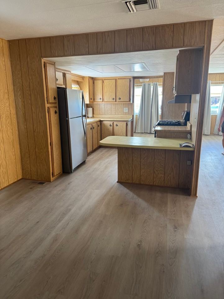778 Winters Cir - Photo 4 of 11