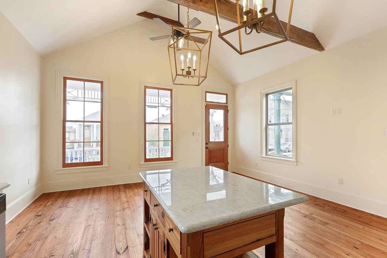 1818 Laharpe St #NA - Photo 5 of 14