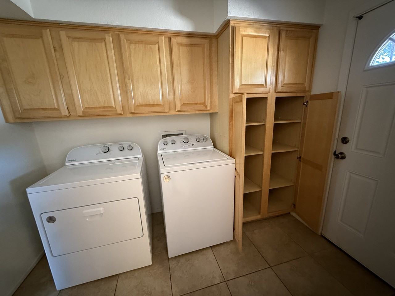 1324 W 12th St #NA - Photo 3 of 20