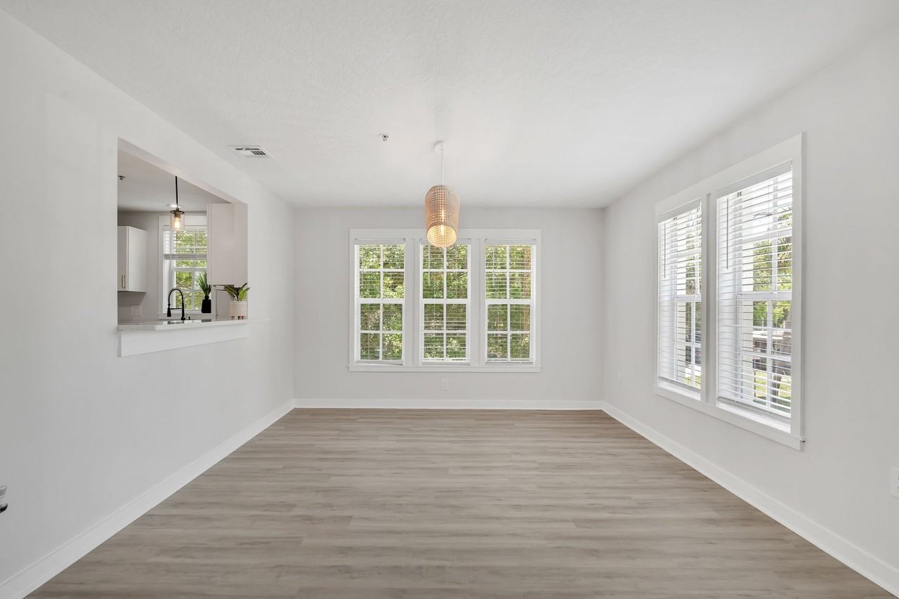 2405 W Texas Ave #4 - Photo 7 of 20