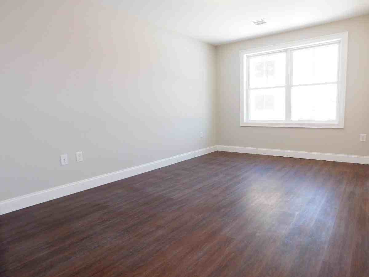 32 Harris St #315 - Photo 2 of 11